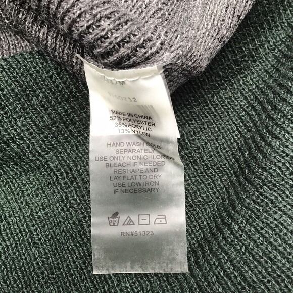 Vince Camuto Women’s 1X Colorblock Sweater Gray Green Button Shoulder NWOT - Picture 7 of 9